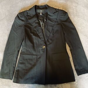 Elegant Black Women's Blazer